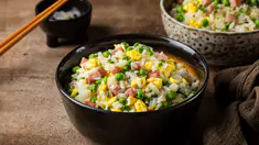 La recette simple et saine de riz cantonais pour remplacer les sachets industriels