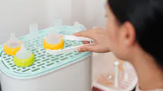 Les stérilisateurs de biberons sont-ils vraiment utiles ?