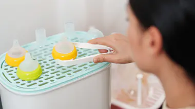 Les stérilisateurs de biberons sont-ils vraiment utiles ?