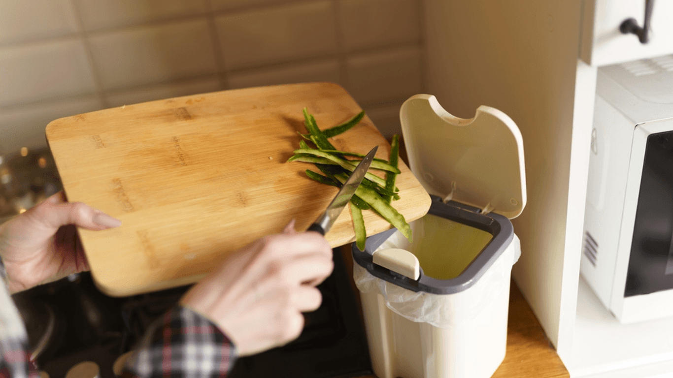 Compost : comment trier ses déchets alimentaires en appartement simplement et sans odeur ?