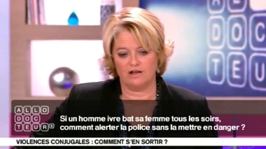 Comment aider une femme victime de violences conjugales ?