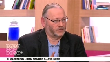 L'alcool et le chocolat ont-ils un rôle dans le problème de cholestérol ?