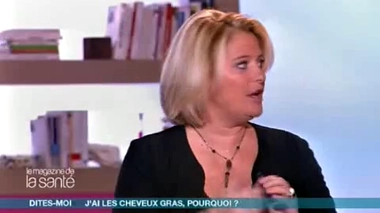 J'ai les cheveux gras, pourquoi ? © Agence DER - Fotolia