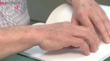 ''Au doigt et à Louis'' : le braille s'expose