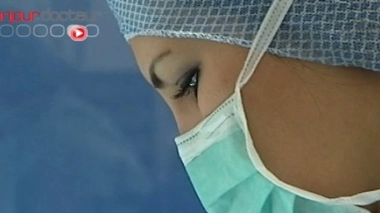 Infirmières épuisées, patients infectés