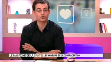 Est-il important de sensibiliser les garçons à la contraception ?