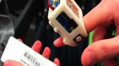 Innovation : EyeRing, les yeux au bout des doigts