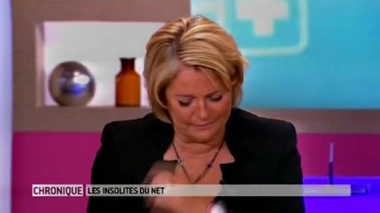 Insolites du Net : une étrange leçon de maquillage...