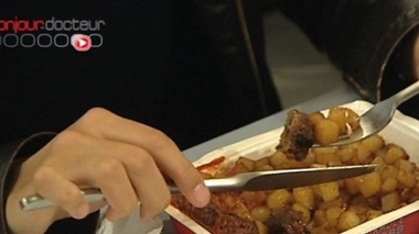 L'interdiction du bisphénol A repoussée à 2015 pour l'alimentaire