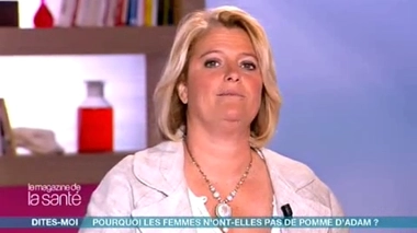 Pourquoi les femmes n’ont-elles pas de pomme d’Adam ?