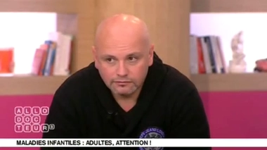 Maladies infantiles chez l'adulte : des vaccins efficaces toute la vie ?