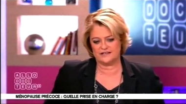 Le risque de cancer du sein diminue-t-il avec une ménopause précoce ?