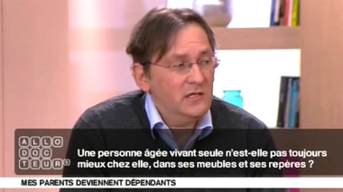 Dépendance des seniors : le maintien à domicile, la meilleure solution ?