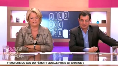 Pourquoi les femmes sont-elles plus sujettes aux fractures du col du fémur ?