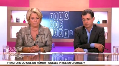 Peut-on diminuer le risque de fracture du col du fémur avec des vitamines ?