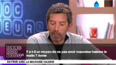 Comment lutter contre la mauvaise haleine du matin ?