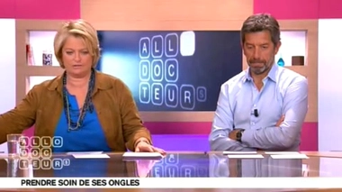 La pose de de faux ongles abîme-t-elle les ongles ?