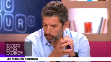 Quels sont les symptômes d'une tumeur osseuse ?